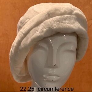 Soft textural bucket hat